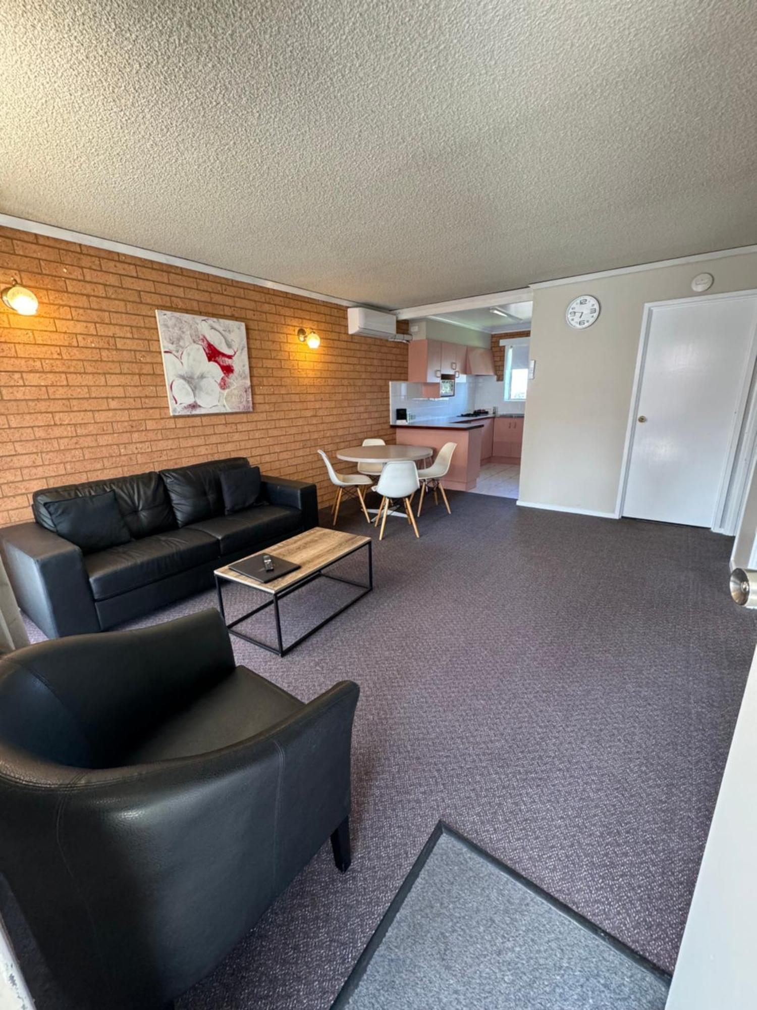 Blue Whale Motor Inn & Apartments Warrnambool Bagian luar foto