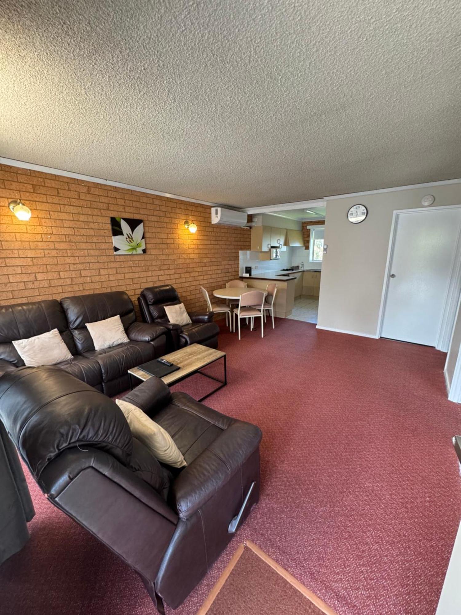 Blue Whale Motor Inn & Apartments Warrnambool Bagian luar foto