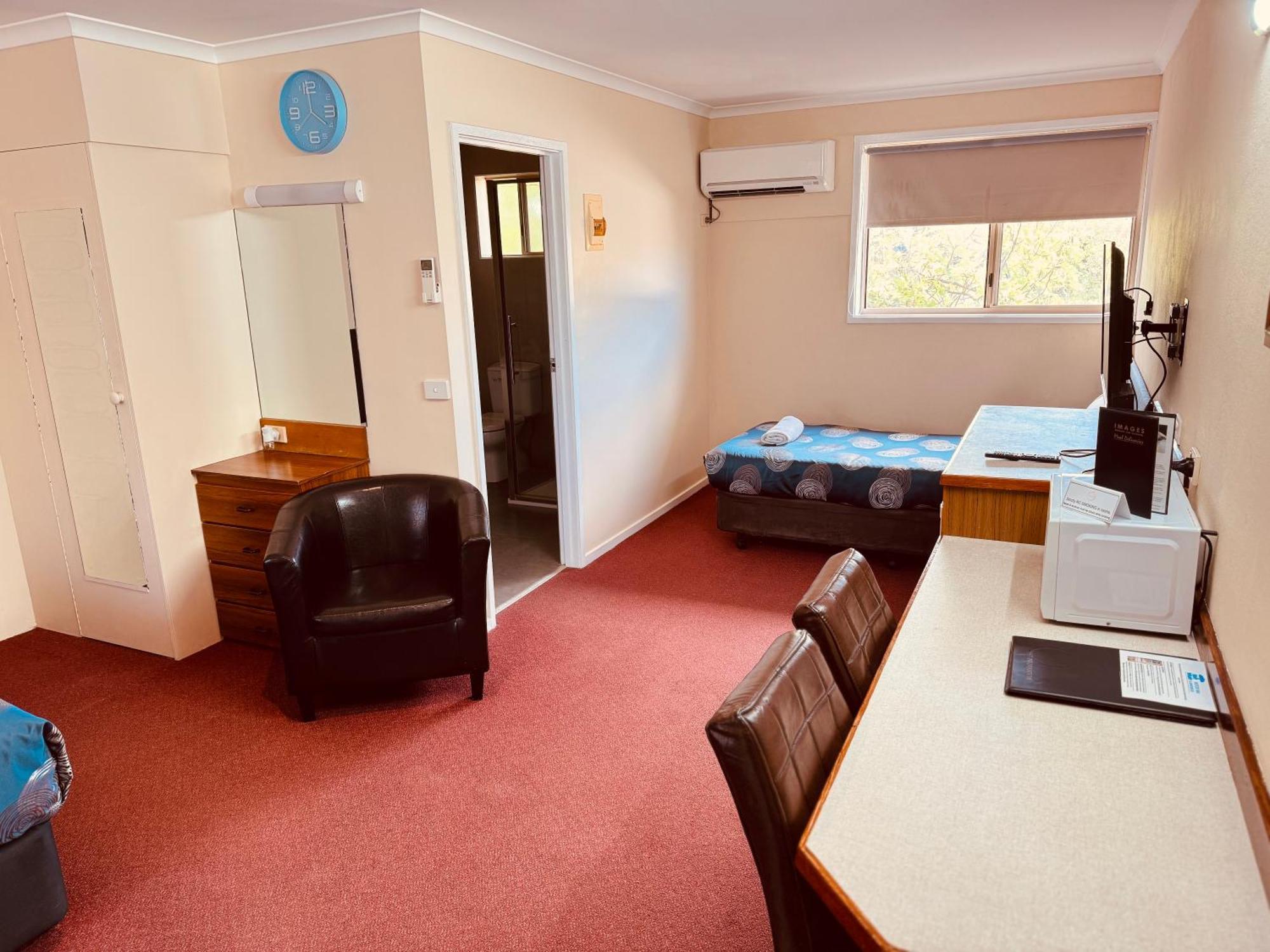 Blue Whale Motor Inn & Apartments Warrnambool Bagian luar foto